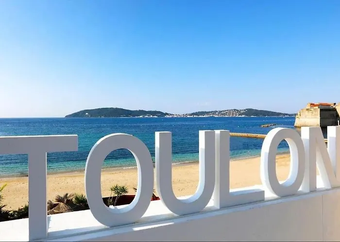 L\'Escale Mourillon - Plage, Balneo & Soleil
