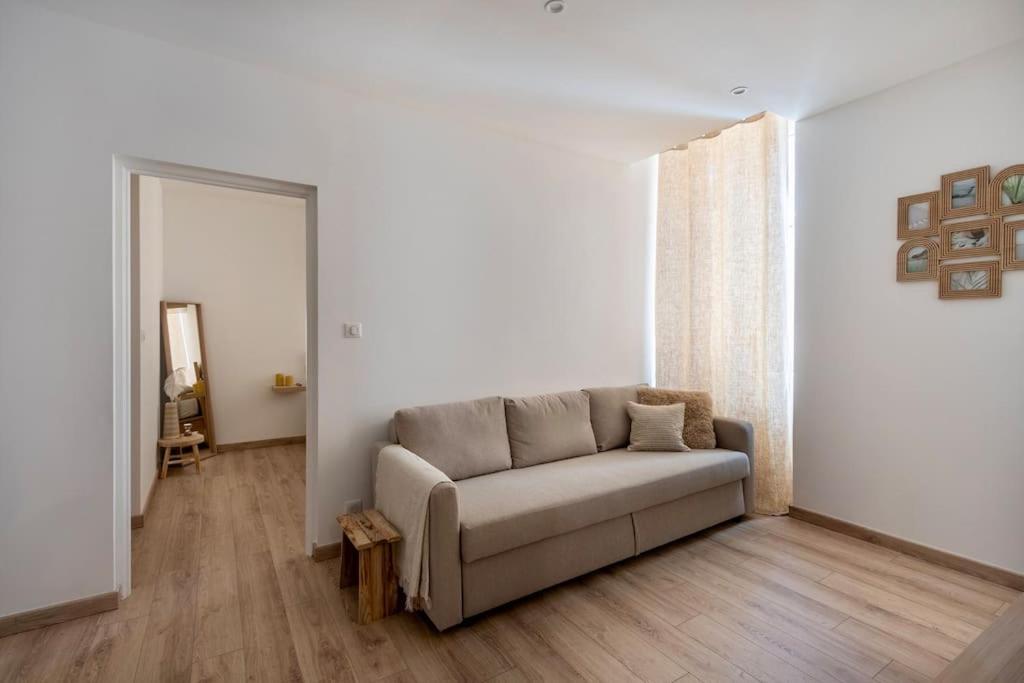 Apartment L'escale Mourillon - Plage, Balneo & Soleil